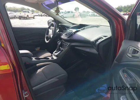 2016 Ford Escape S из США, поврежденный, VIN 1FMCU0F75GUB52134